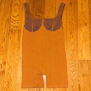 Super soft and stretchy Zara bodysuit